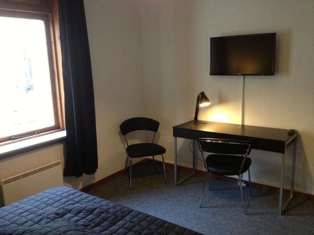 Kanns Hotel Åkirkeby Habitación foto